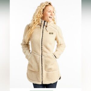 NWOT LLBEAN Women’s Mountain Pile Fleece Coat